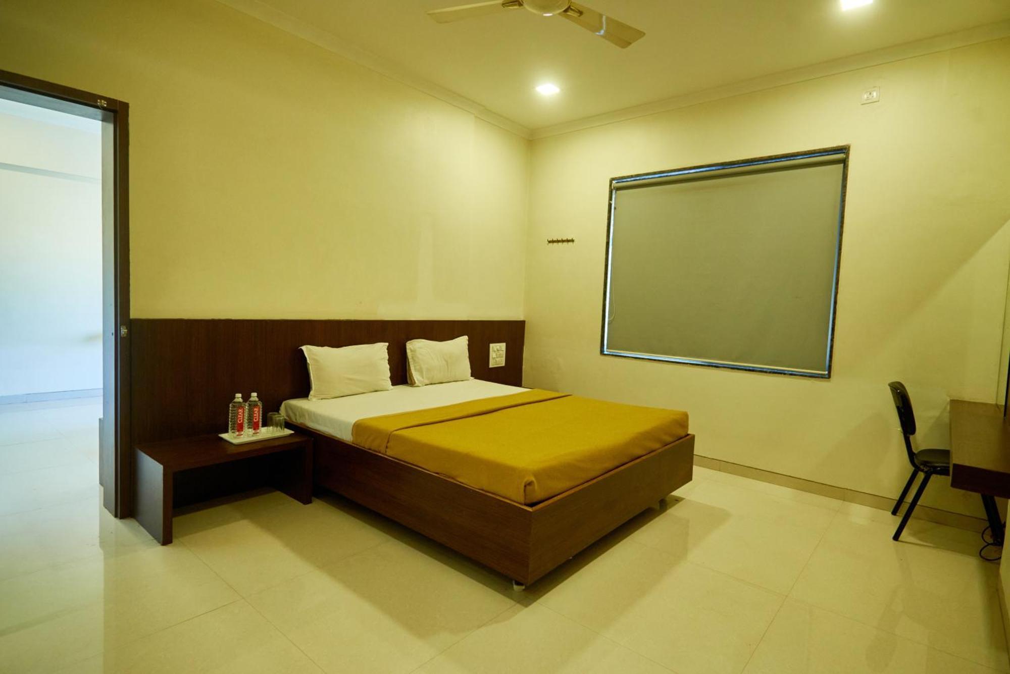 Sai Vidisha Palace Shirdi Eksteriør billede